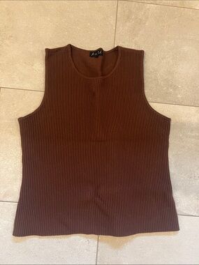 Brown Ribbed Sleeveless Knit Top - Marled- size large
